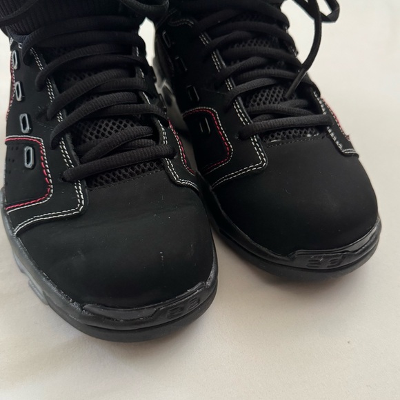 Air Jordan (size 7.5) unisex men’s 6-17-23 Black/University Red Noir/rouge shoes - Picture 6 of 9